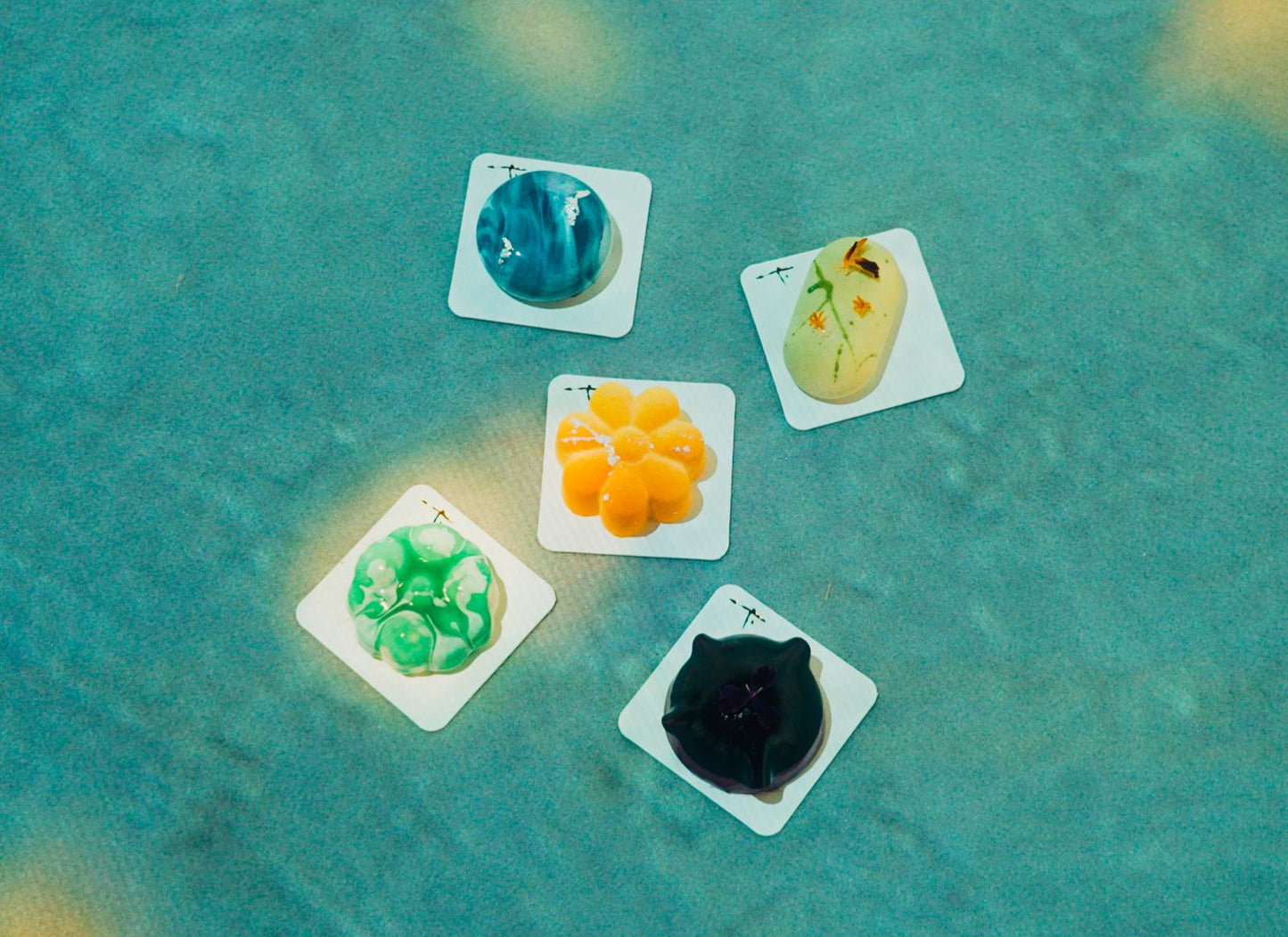 NEW Seasonal Mini Cakes