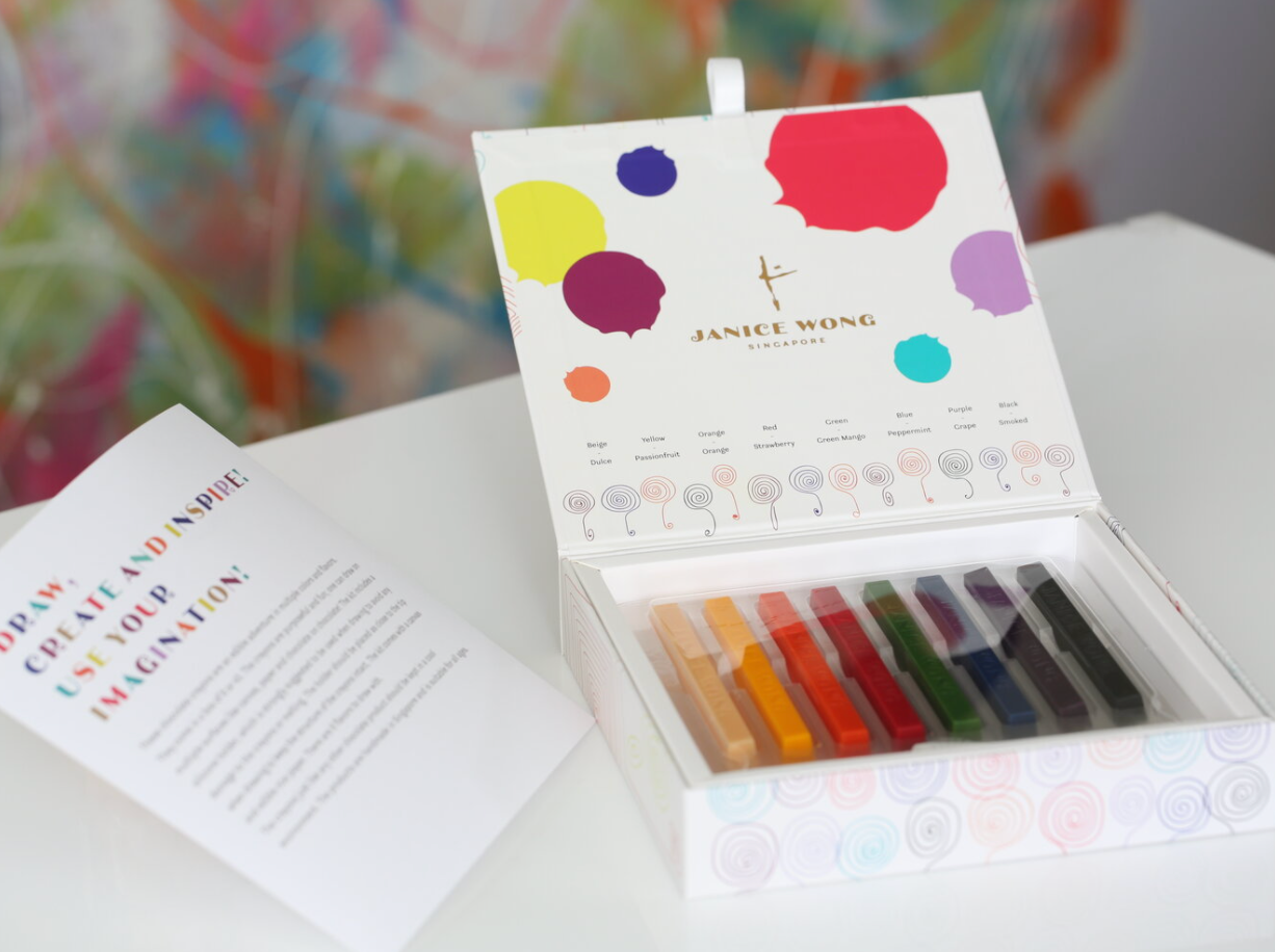 Chocolate Crayons Box of 8