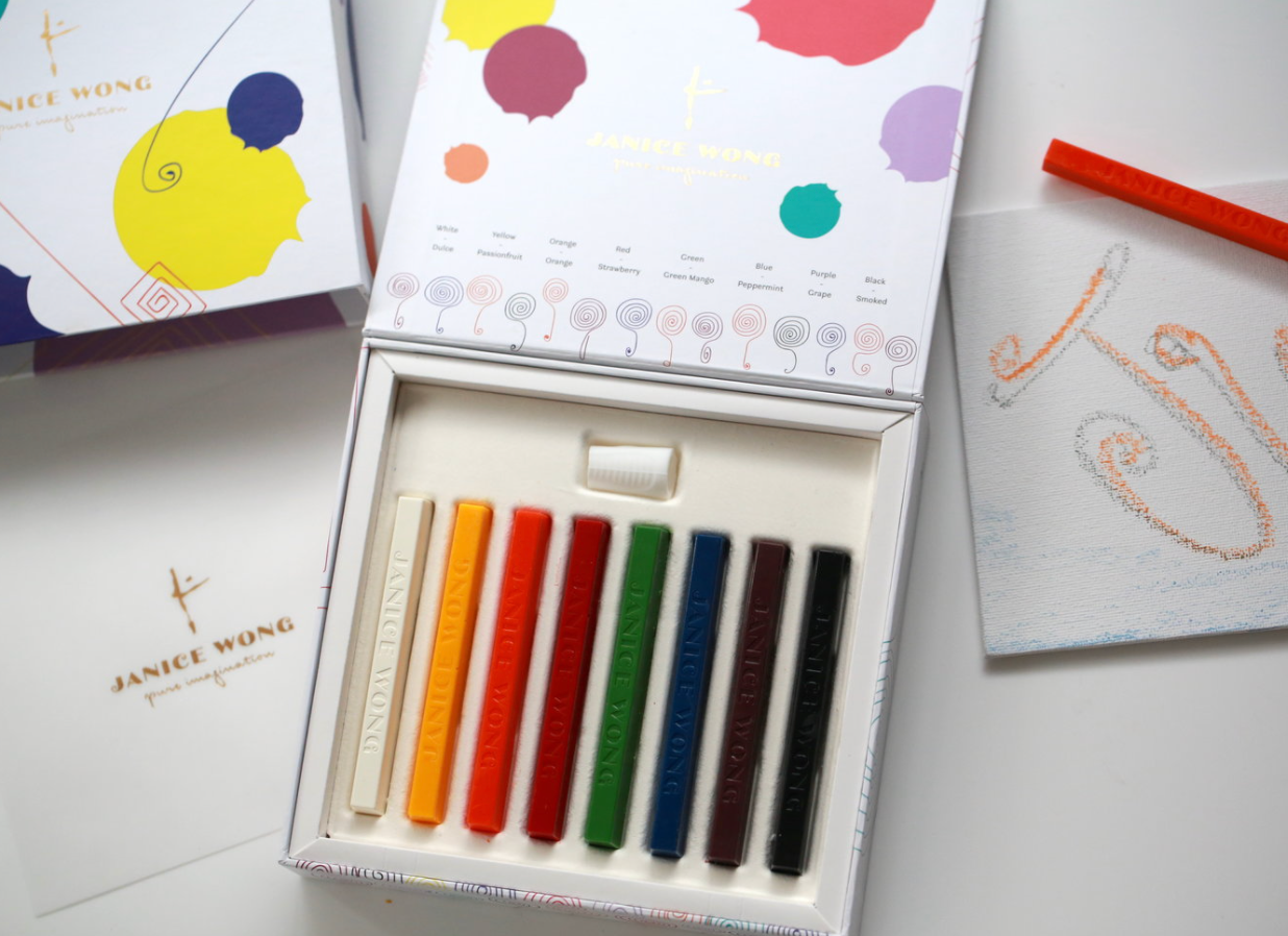 Chocolate Crayons Box of 8
